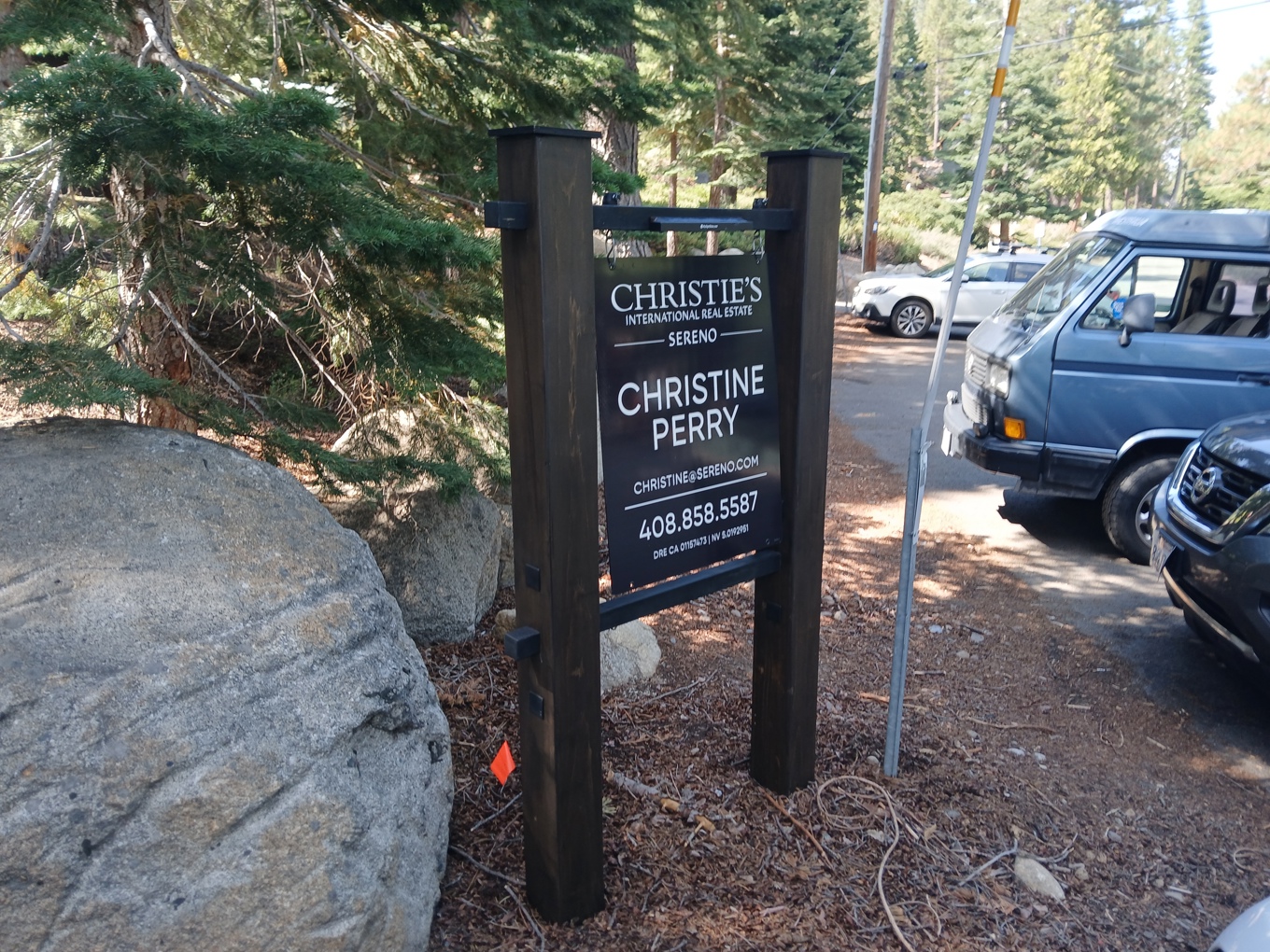 Luxury Double Post Installation (White, Black, Grey, Walnut)